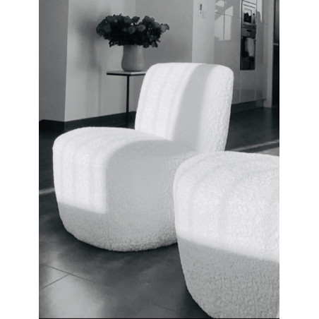 Fauteuil "Eve Doudou" imitation fourrure naturel Opjet