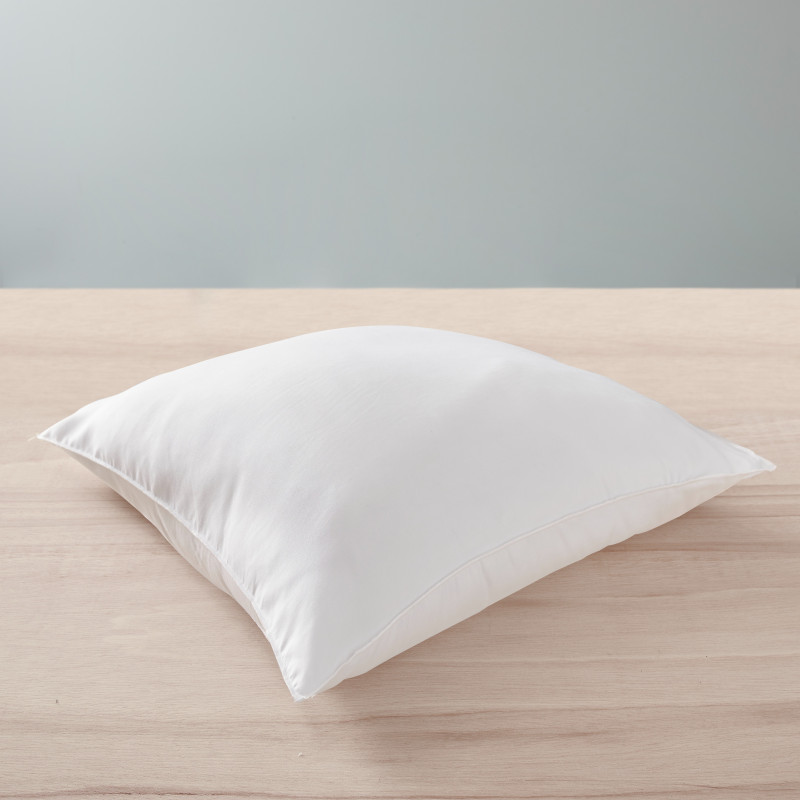 Oreiller 60 x 60 cm Gamme Microfibre "Douceur" traité Anti Acarien Soft & care Blanrêve