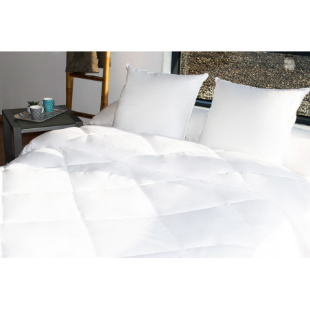 Couette Hotelière Hygiafill 240 x 260 cm pour lit "King size"