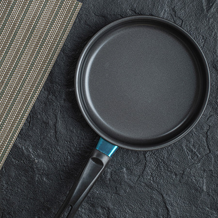 Poêle , Wok, Crépière & Plat à rotir